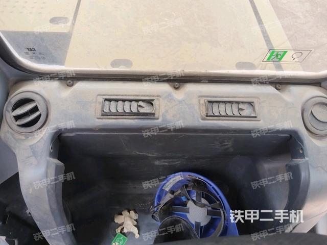 駕駛室左后45度（駕駛室部分）