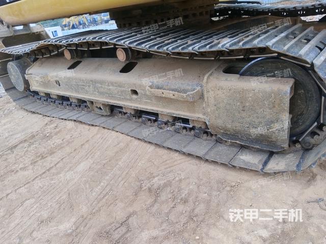 右側(cè)履帶整體（行走機(jī)構(gòu)）