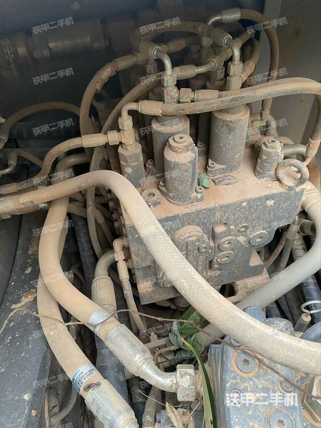 分配閥（上車部件）