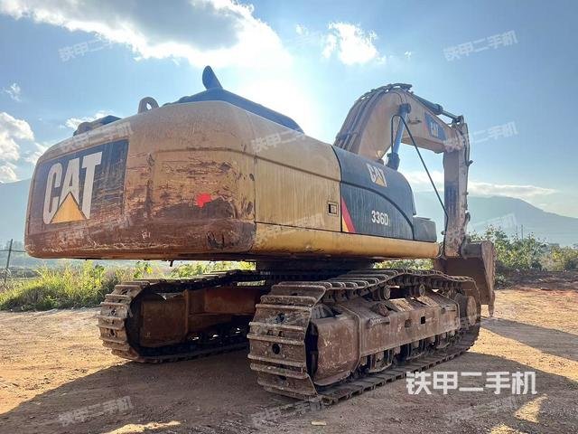 右后45(整機外觀) 右后45(整機外觀)