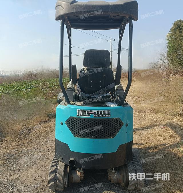 駕駛室頂部（整機(jī)外觀）