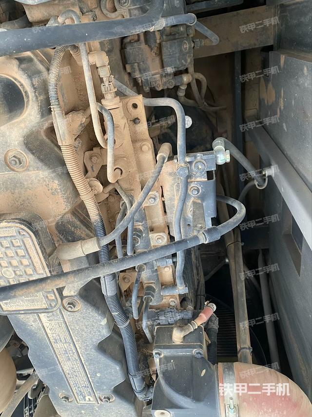 氣門室蓋螺絲特寫（上車部件）