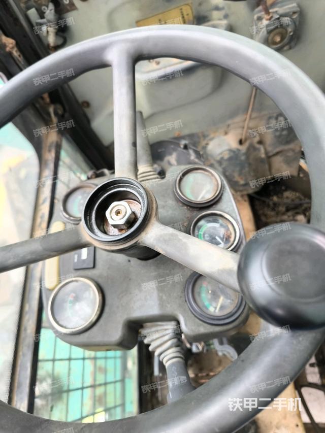 小時表(駕駛室部分) 小時表(駕駛室部分)