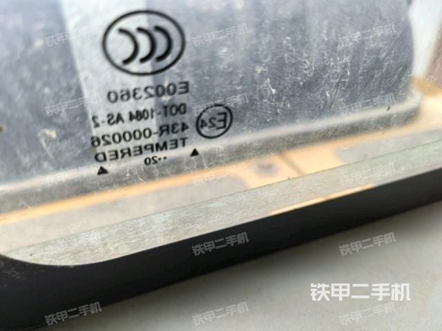 后窗玻璃角標(biāo)（駕駛室部分）