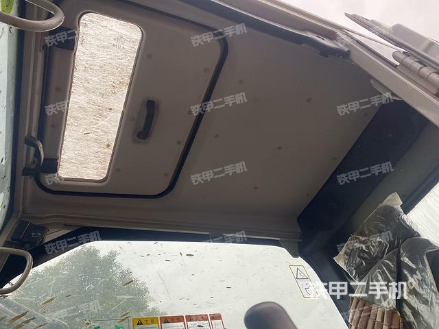 頂棚整體（駕駛室部分）