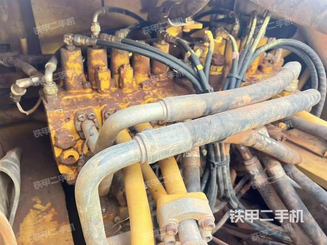 分配閥(上車部件) 分配閥(上車部件)