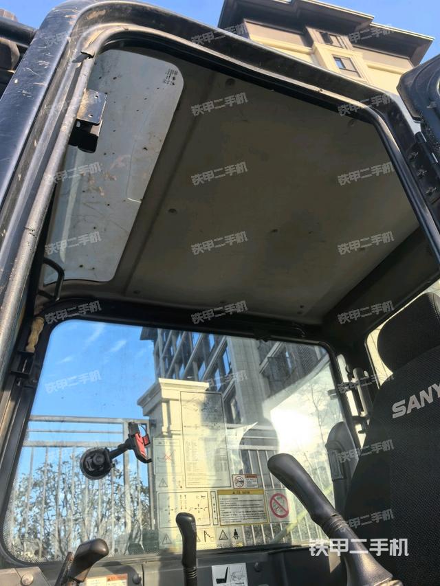 頂棚整體（駕駛室部分）