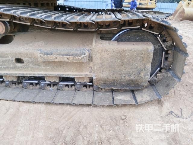 右導(dǎo)向輪（行走機(jī)構(gòu)）