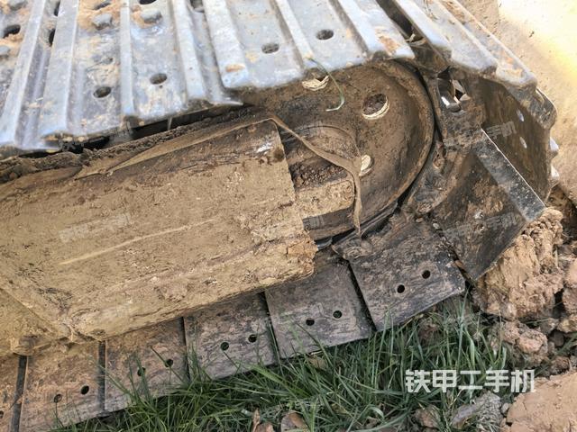 右側(cè)行走馬達(dá)蓋板（行走機(jī)構(gòu)）