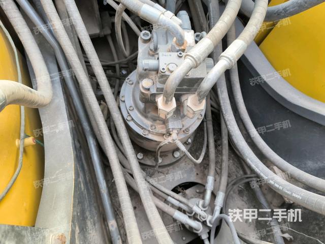 回轉(zhuǎn)馬達(dá)（上車部件）