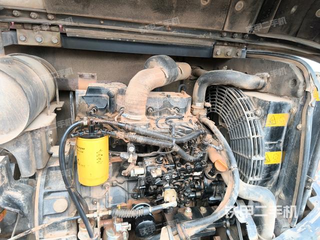 發(fā)動(dòng)機(jī)室(上車部件) 發(fā)動(dòng)機(jī)室(上車部件)