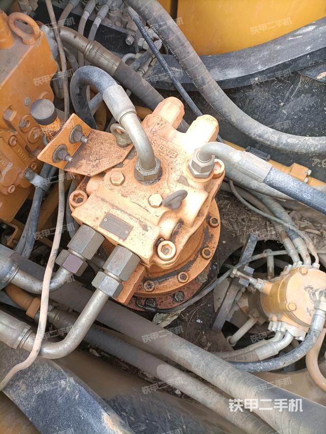 回轉(zhuǎn)馬達（上車部件）