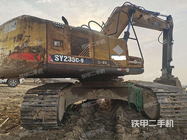 右后45(整機(jī)外觀) 右后45(整機(jī)外觀)