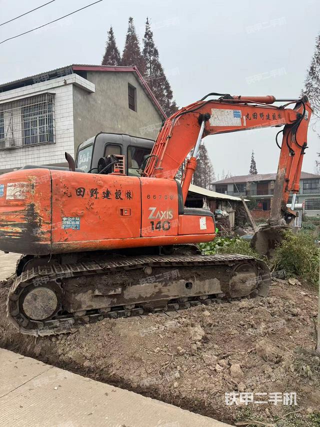 整機右后45°（整機外觀）