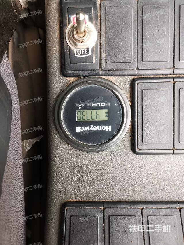 小時(shí)表（駕駛室部分）