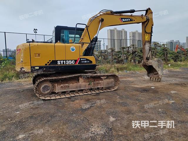 整機右后45°(整機外觀) 整機右后45°(整機外觀)