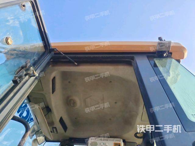 駕駛室外頂全景（壓路機駕駛室）