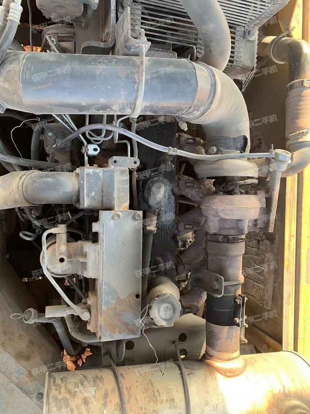 發(fā)動機整體俯視（整機外觀）