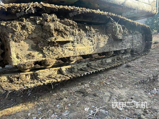 单侧履带整体（整机外观）