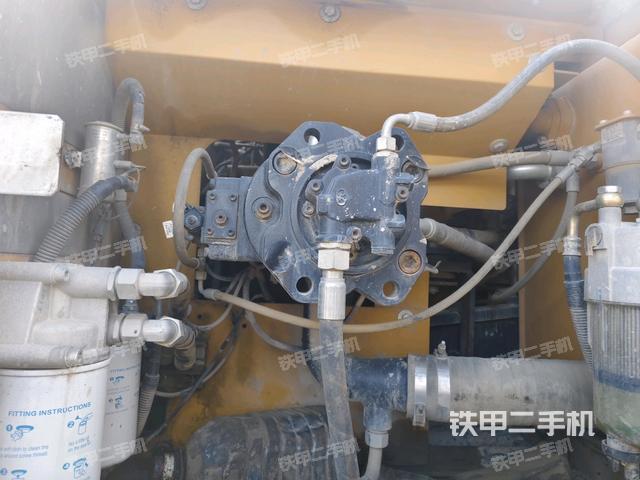 液壓泵室(大件艙室) 液壓泵室(大件艙室)
