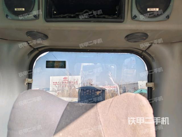 后窗玻璃角標(biāo)（駕駛室部分）