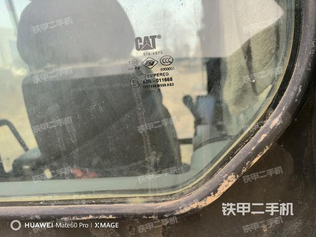 座椅右側(cè)控制臺/鑰匙門/油門/含右手柄（駕駛室部分）