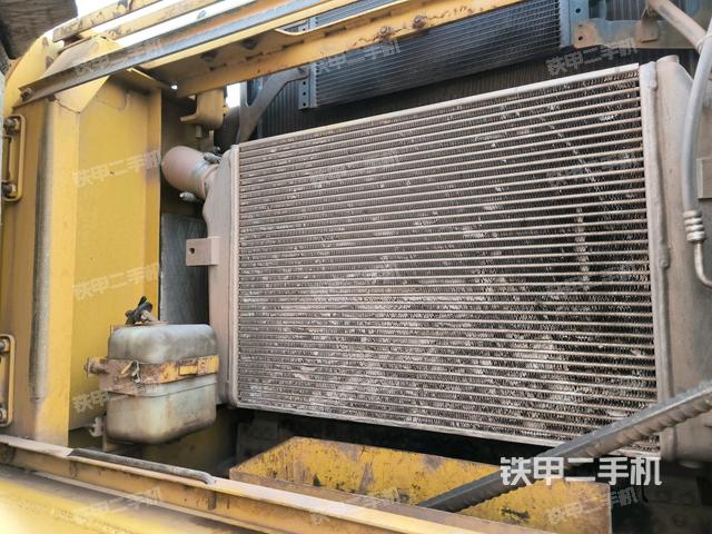 散熱器正面（大件艙室）