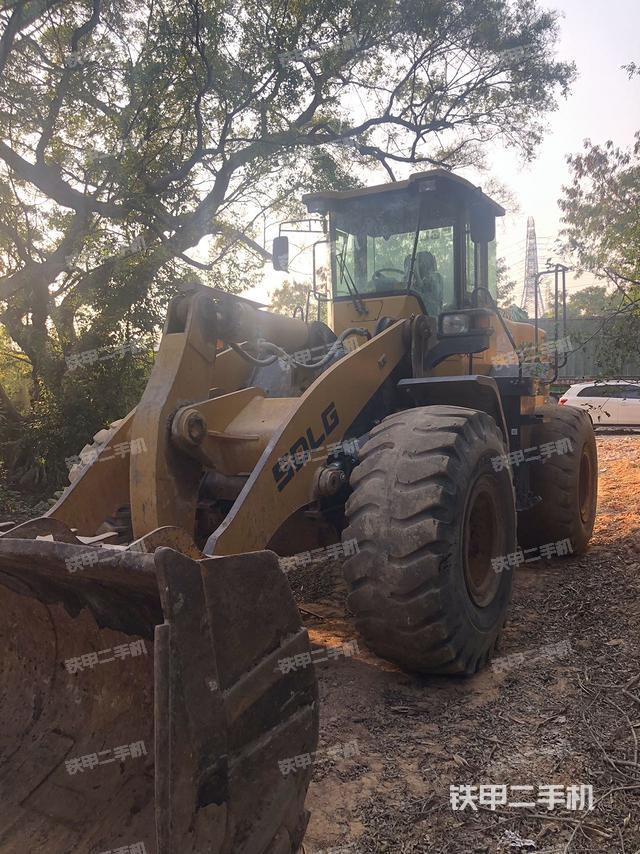 工作装置整体（整机外观及大件）