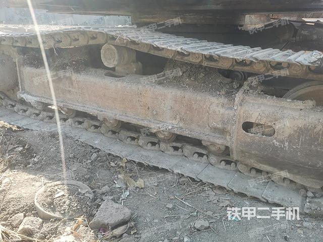 单侧履带整体（整机外观）