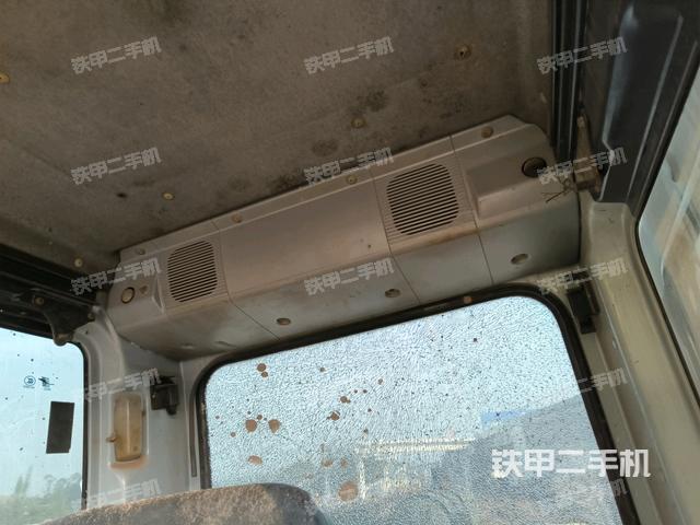 后窗玻璃角標(biāo)（駕駛室部分）