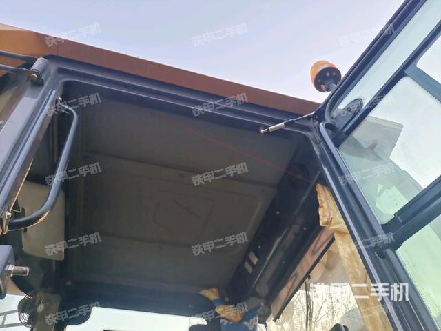 駕駛室外頂全景（壓路機駕駛室）