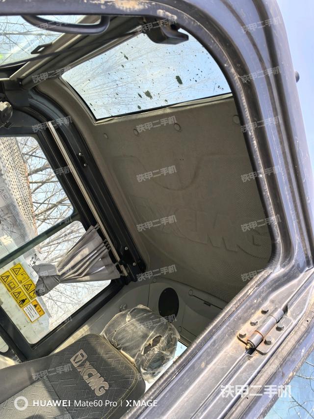 駕駛室頂部（整機(jī)外觀）