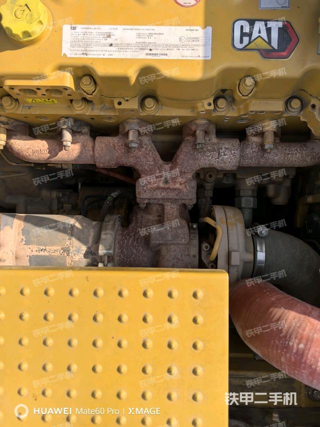 駕駛室頂部俯視（上車部件）