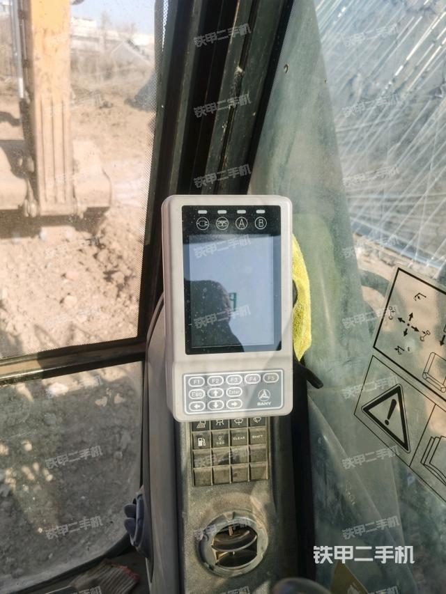 小时表(驾驶室部分) 小时表(驾驶室部分)