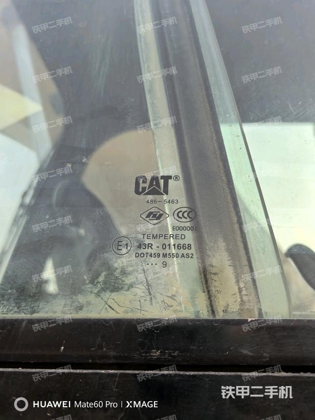 駕駛室左后45度（駕駛室部分）