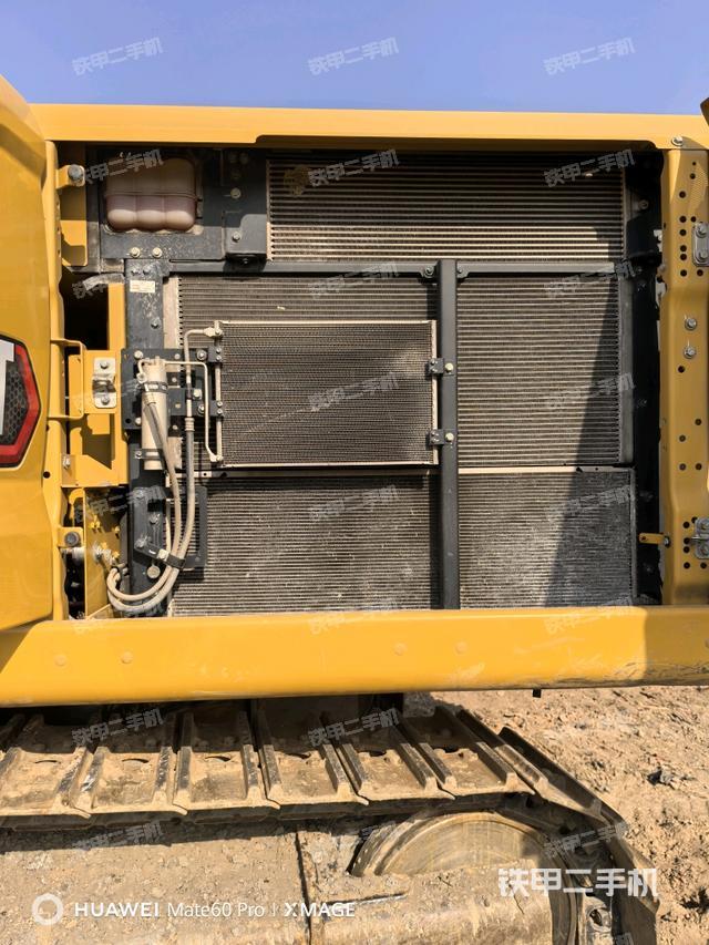 液壓泵斜45?左（大件艙室）