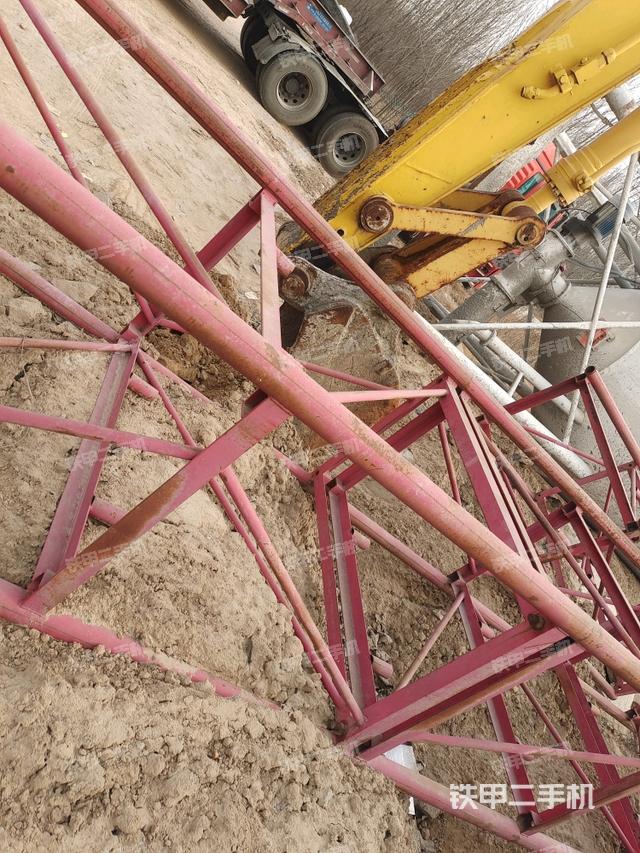 小臂整體左后（工作和回轉(zhuǎn)裝置）