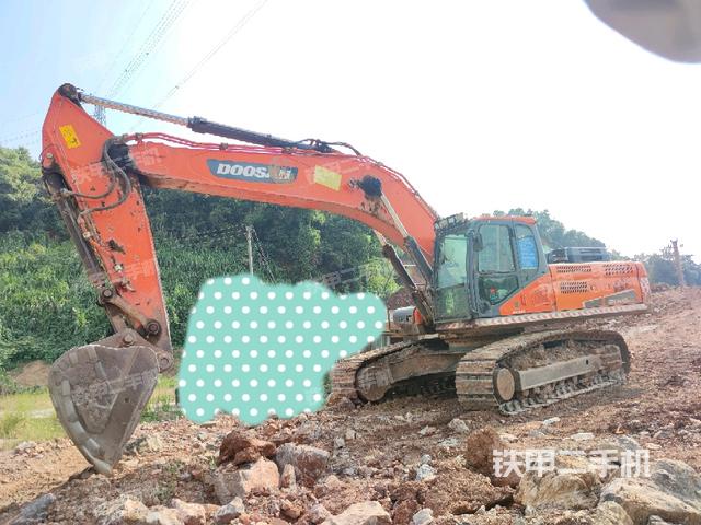 斗山DX380LC-9C挖掘機