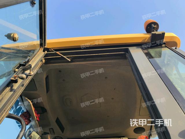 駕駛室外頂全景（壓路機駕駛室）