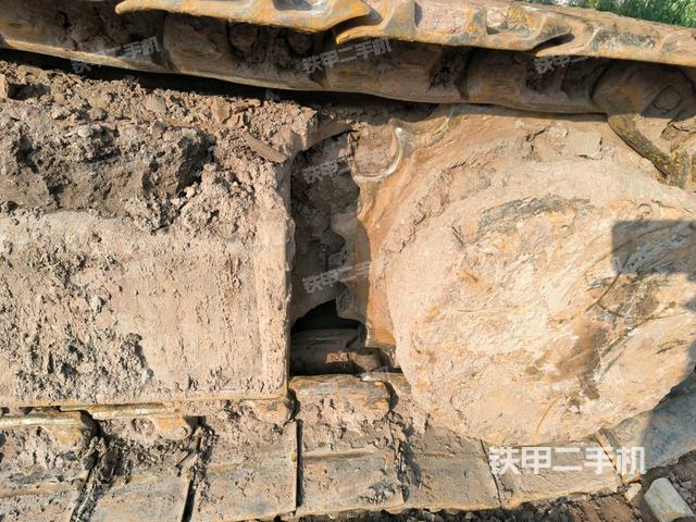 右驅(qū)動(dòng)輪（行走機(jī)構(gòu)）