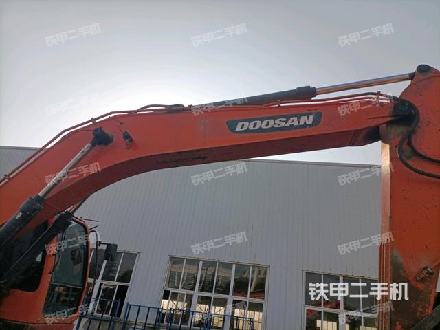 大臂整体 右侧（工作和回转装置）