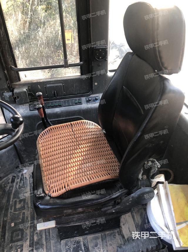 驾驶室工作台（整机外观及大件）