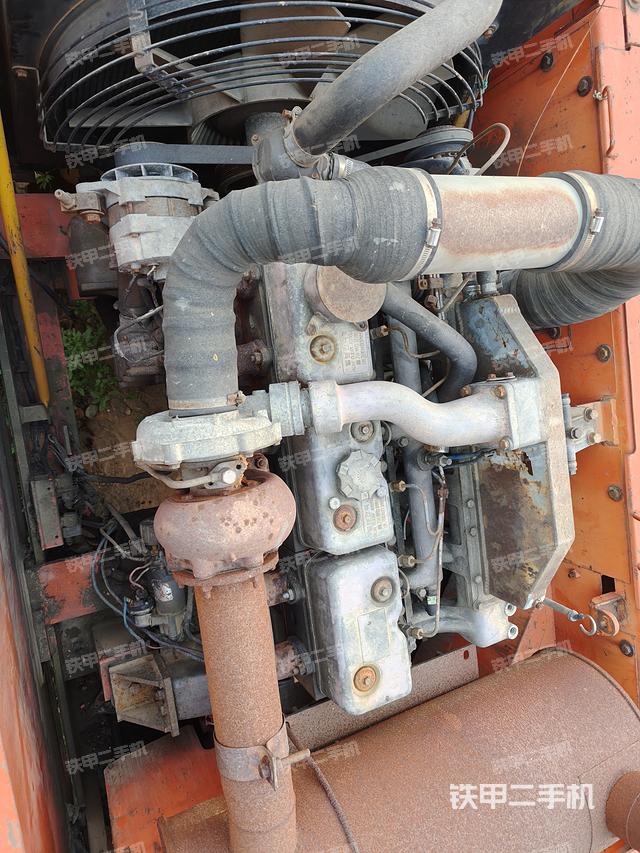 發(fā)動(dòng)機(jī)整體俯視（整機(jī)外觀）