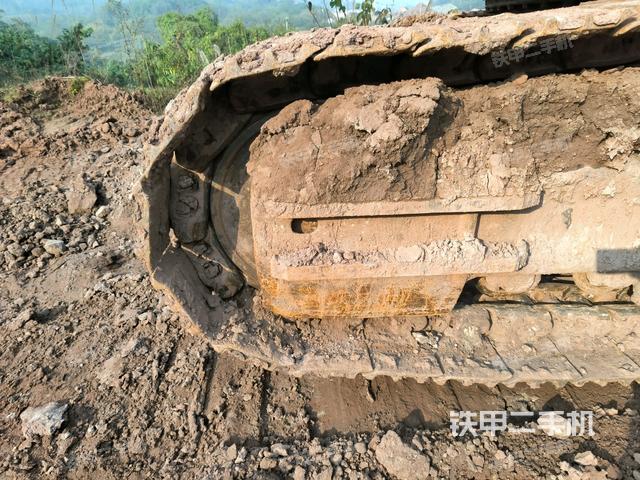 左導(dǎo)向輪（行走機(jī)構(gòu)）