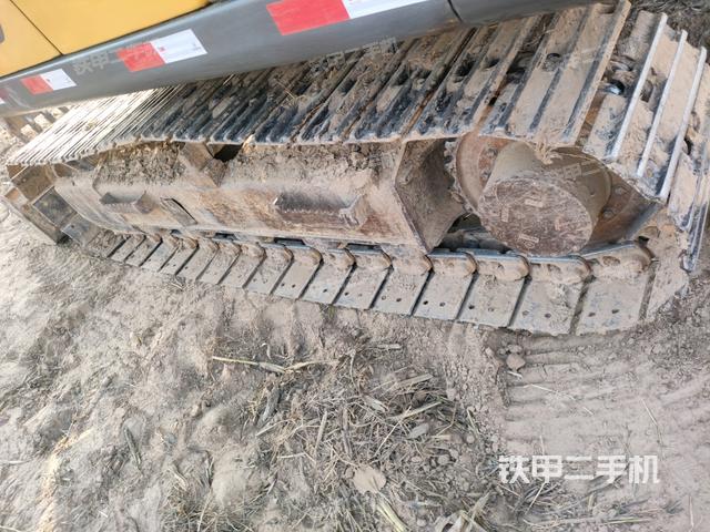 右側(cè)履帶整體?(行走機構(gòu)) 右側(cè)履帶整體?(行走機構(gòu))