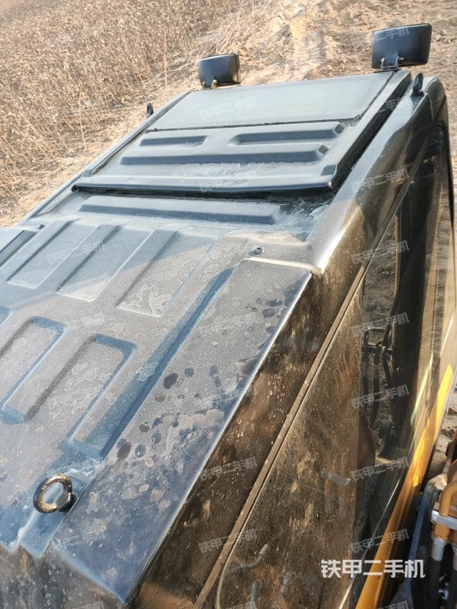 駕駛室頂部俯視(上車部件) 駕駛室頂部俯視(上車部件)