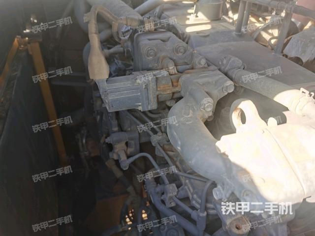 驾驶室顶部俯视(上车部件) 驾驶室顶部俯视(上车部件)