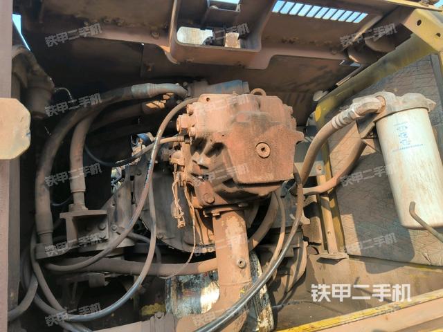 液壓泵室（大件艙室）