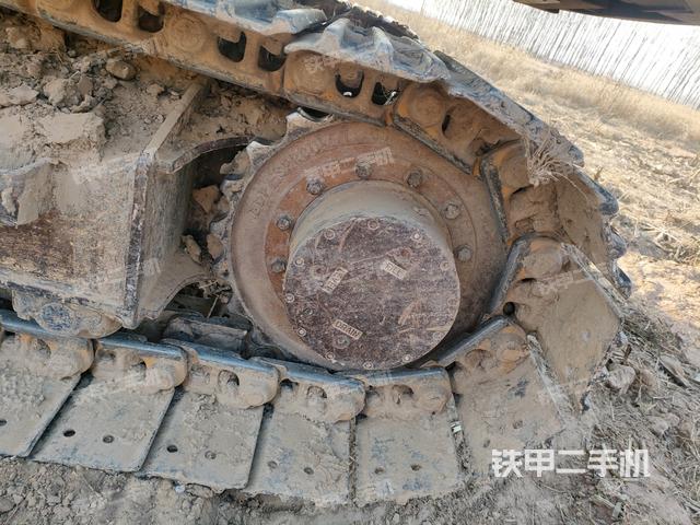 右驅(qū)動輪(行走機構(gòu)) 右驅(qū)動輪(行走機構(gòu))