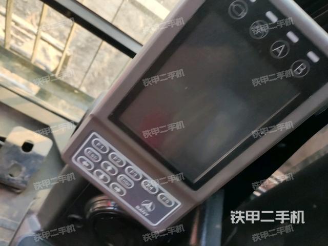 顯示屏?(駕駛室部分) 顯示屏?(駕駛室部分)